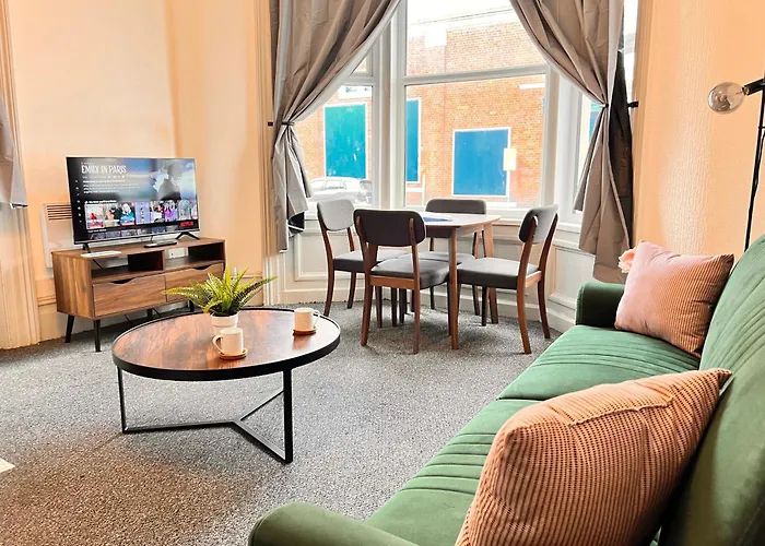 Original One Bedroom Apartment Next To Winter Gardens With Free On-Site Parking, Blackpool